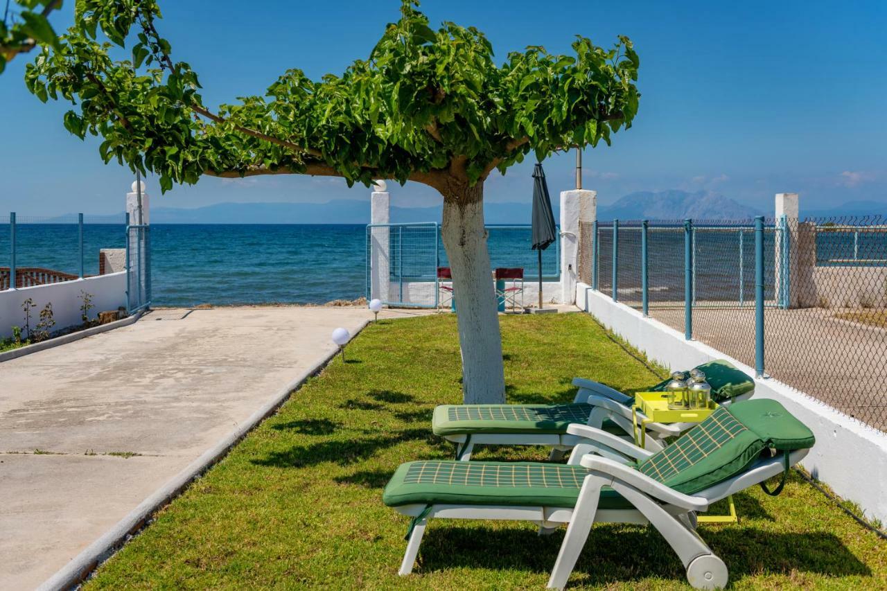 Kiko, The Coastline House Kato Achaia Exterior foto